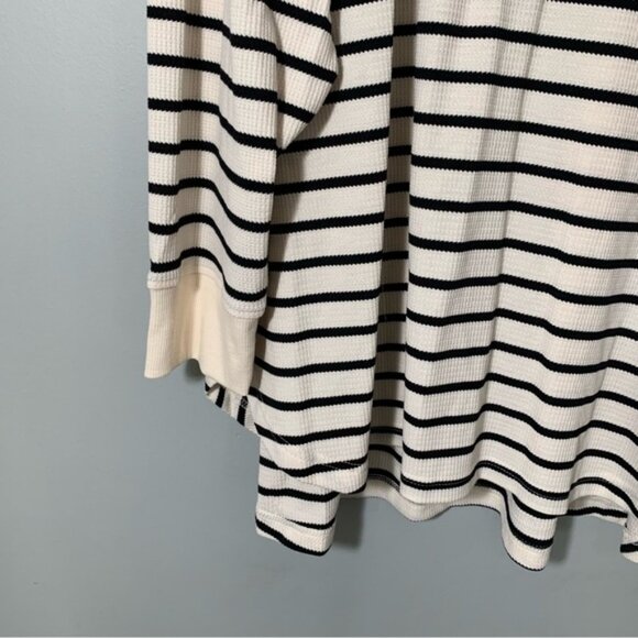 NEW Jane & Delancey Long Sleeve Striped Henley Black and Cream Women's Top - Picture 2 of 10